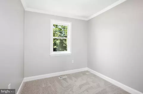 Bedroom - 7858 Tick Neck Rd, Pasadena, MD 21122 photo 4 of 4