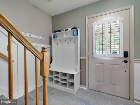 Entry Way - 7824 Camp Rd, Pasadena, MD 21122 photo 1 of 1
