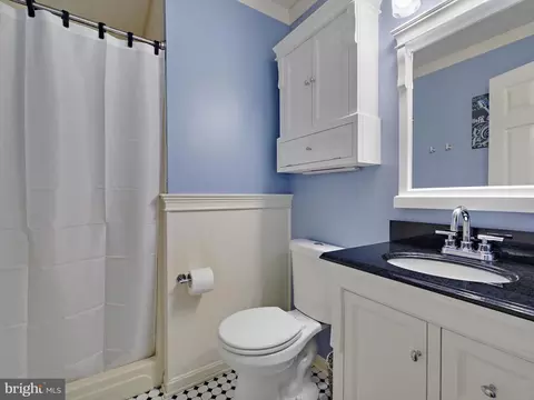 Bath - 7824 Camp Rd, Pasadena, MD 21122 photo 2 of 3