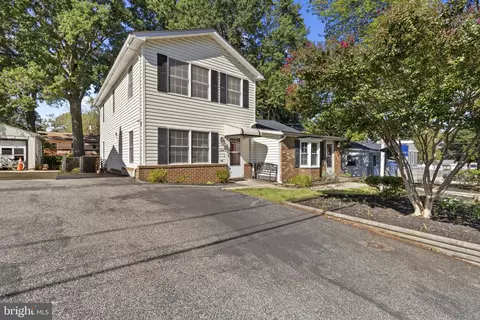 1608 Oldtown Rd, Edgewater, MD 21037