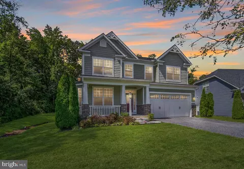 8234 Powers Dr, Millersville, MD 21108