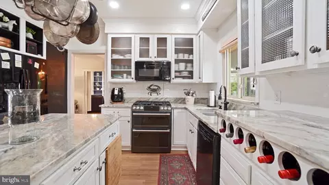 Kitchen - 2808 Klein Ct, Crofton, MD 21114 photo 3 of 6