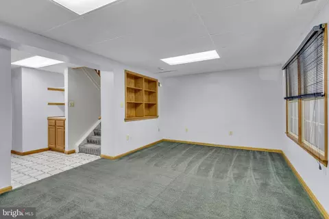 Living - 2407 Warm Spring Way, Odenton, MD 21113 photo 3 of 4