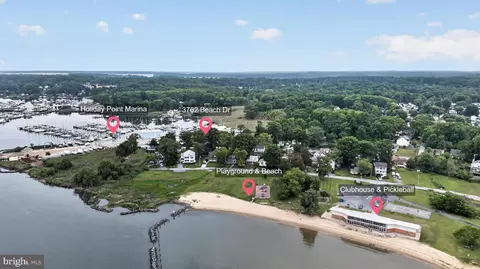 3762 Beach Drive Blvd, Edgewater, MD 21037
