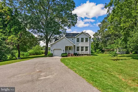 Exterior - 732 Mallard Dr, Deale, MD 20751 photo 4 of 8