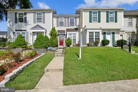 520 Bend Circle Rd, Glen Burnie, MD 21061