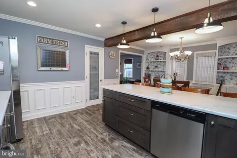 Kitchen - 427 Magnolia Dr, Edgewater, MD 21037 photo 3 of 3