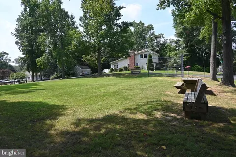 Exterior - 427 Magnolia Dr, Edgewater, MD 21037 photo 12 of 12