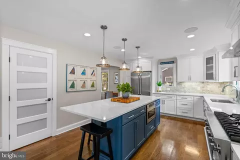 Kitchen - 624 Basin Way, Arnold, MD 21012 photo 4 of 6