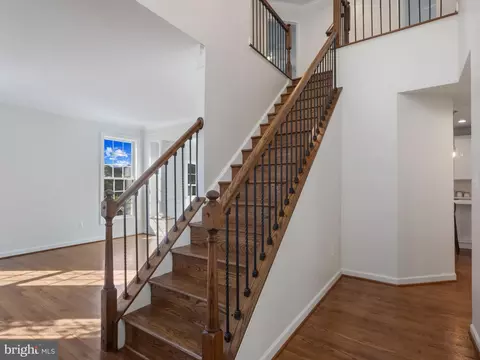 Entry Way - 1612 Winesapp Dr, Odenton, MD 21113 photo 2 of 3