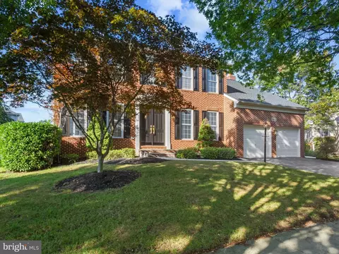Exterior - 1612 Winesapp Dr, Odenton, MD 21113 photo 3 of 3