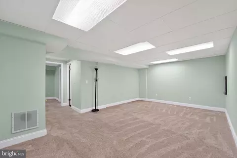 8557 Skipjack Pl, Pasadena, MD 21122 photo 24
