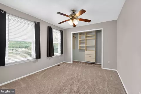 8557 Skipjack Pl, Pasadena, MD 21122 photo 16