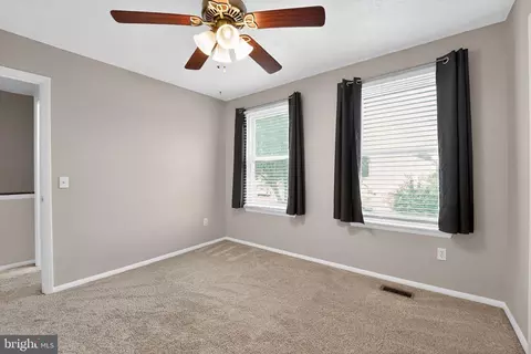 8557 Skipjack Pl, Pasadena, MD 21122 photo 17