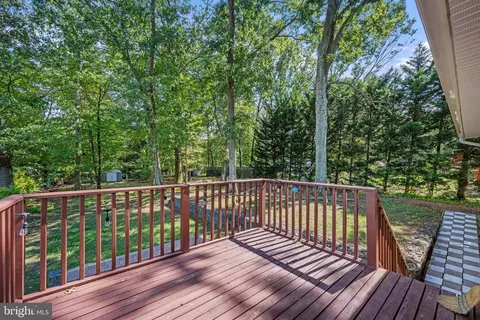 Exterior - 7516 Montevideo Ct, Jessup, MD 20794 photo 5 of 10