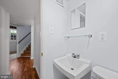 Entry Way - 7516 Montevideo Ct, Jessup, MD 20794 photo 6 of 6