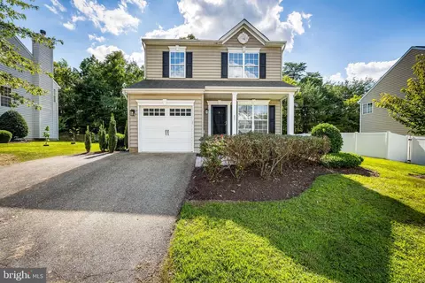 807 Lilac Bush Ln #4, Severna Park, MD 21146
