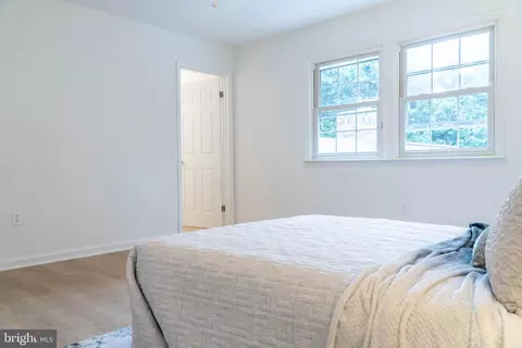 7406 Locust Dr, Hanover, MD 21076 photo 32
