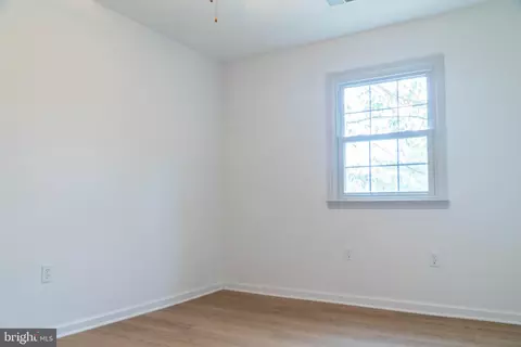 7406 Locust Dr, Hanover, MD 21076 photo 27