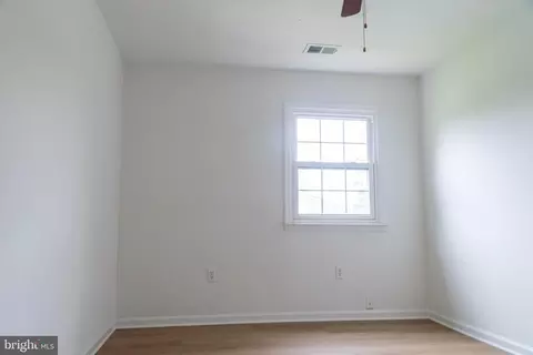 7406 Locust Dr, Hanover, MD 21076 photo 29