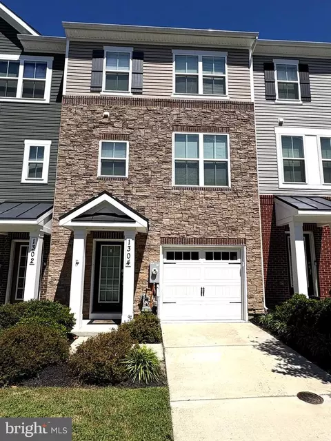 1304 Quiet Lake Cv, Crofton, MD 21114