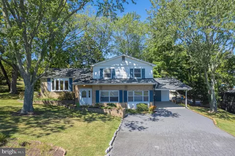 1272 Steele Ridge Dr, Edgewater, MD 21037