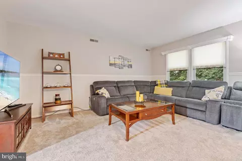 1419 Ormsby Pl, Crofton, MD 21114 photo 6
