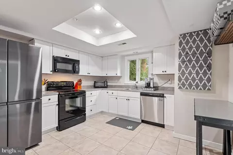 1419 Ormsby Pl, Crofton, MD 21114 photo 9