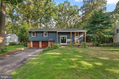 185 Berrywood Dr, Severna Park, MD 21146