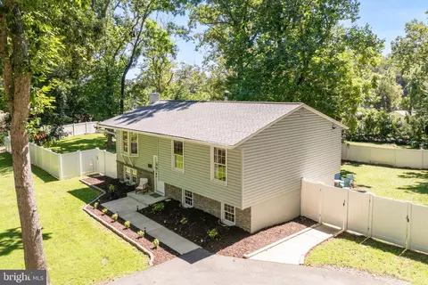 533 Wilson Rd, Crownsville, MD 21032