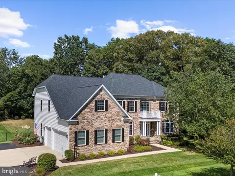 Exterior - 1628 Carnoustie Dr, Pasadena, MD 21122 photo 14 of 14