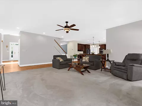 Living - 1628 Carnoustie Dr, Pasadena, MD 21122 photo 4 of 11