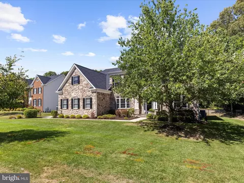 Exterior - 1628 Carnoustie Dr, Pasadena, MD 21122 photo 3 of 14