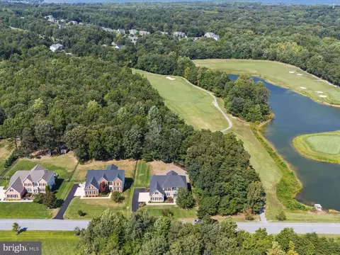 View/Area - 1628 Carnoustie Dr, Pasadena, MD 21122 photo 2 of 12