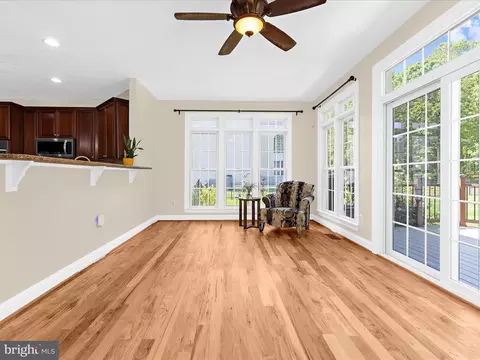 Living - 1628 Carnoustie Dr, Pasadena, MD 21122 photo 6 of 11