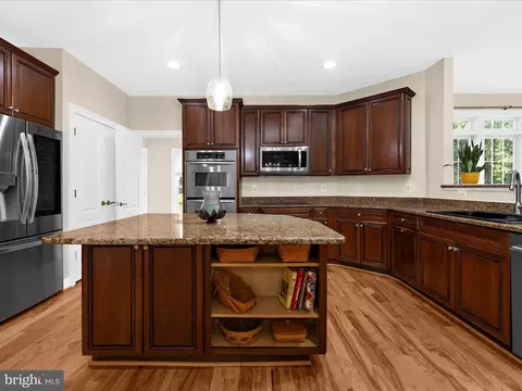 Kitchen - 1628 Carnoustie Dr, Pasadena, MD 21122 photo 3 of 7
