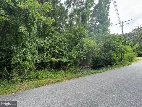 1883 Cedar Dr, Severn, MD 21144 photo 7