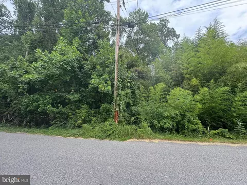 1883 Cedar Dr, Severn, MD 21144 photo 6