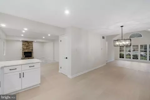 Other - 7906 Whites Cove Rd, Pasadena, MD 21122 photo 5 of 12