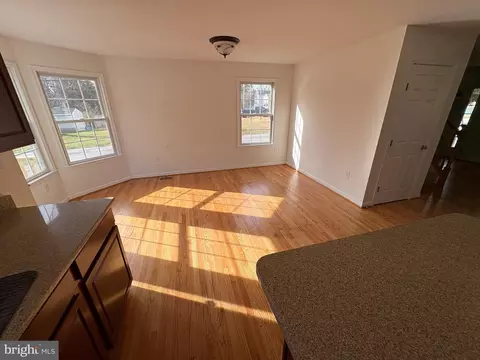 Living - 3661 2nd Ave, Edgewater, MD 21037 photo 1 of 4