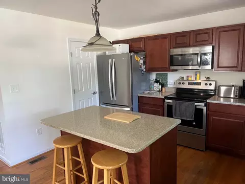 Kitchen - 3661 2nd Ave, Edgewater, MD 21037 photo 2 of 3