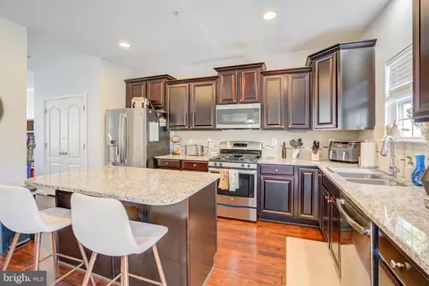 7716 Sentry Ter, Severn, MD 21144 photo 4