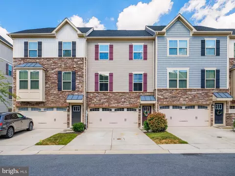 8262 Kippis Rd, Millersville, MD 21108