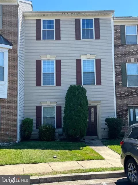 7541 Moraine Dr, Hanover, MD 21076