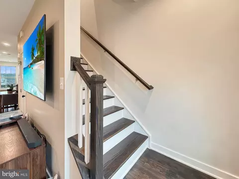 Entry Way - 7820 Mine Run Rd, Hanover, MD 21076 photo 6 of 7