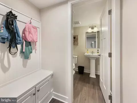 Entry Way - 7820 Mine Run Rd, Hanover, MD 21076 photo 3 of 7