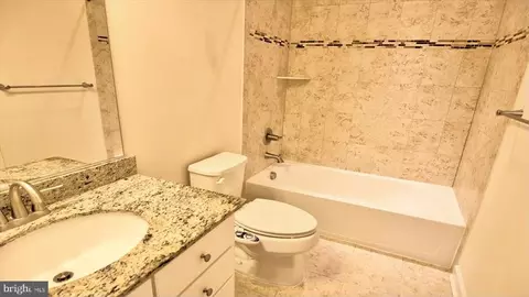 Entry Way - 7652 Telamon Way, Hanover, MD 21076 photo 5 of 11