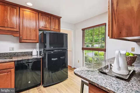 1003 Dulaney Ln, Annapolis, MD 21403 photo 12