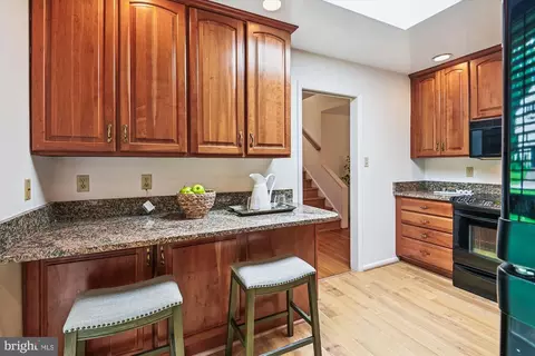 1003 Dulaney Ln, Annapolis, MD 21403 photo 11