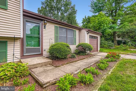 7735 Leaside Ct, Hanover, MD 21076 photo 4